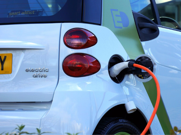 Global electric car sales set for further strong growth after 40% rise in 2020